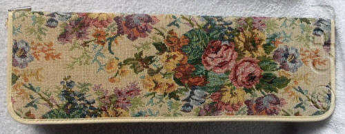 Tapestry Design Knitting Pin Case 